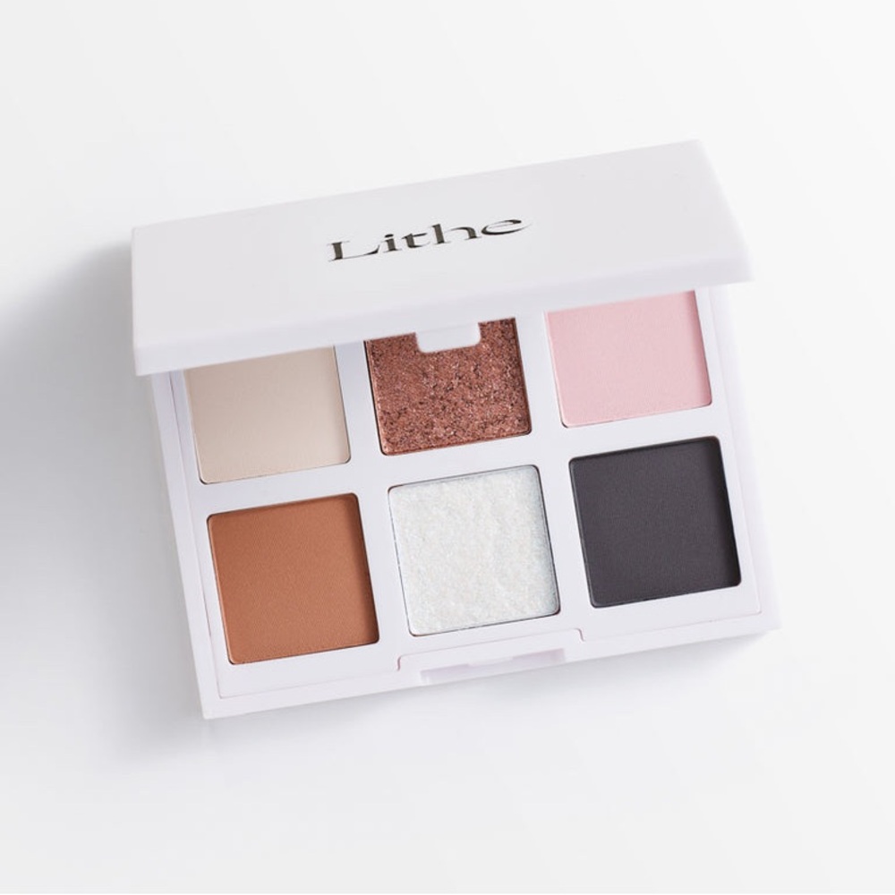 Lithe Astral Luminous Eyeshadow Palette NIB